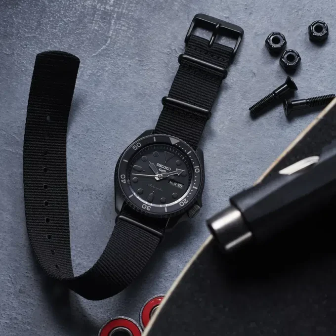 SRPD79 5 Sports SKX serisi